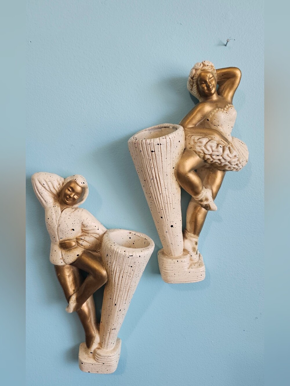 Vintage Canadian Chalkware Wall Vases Set Of Ballerinas In Gold And Cream